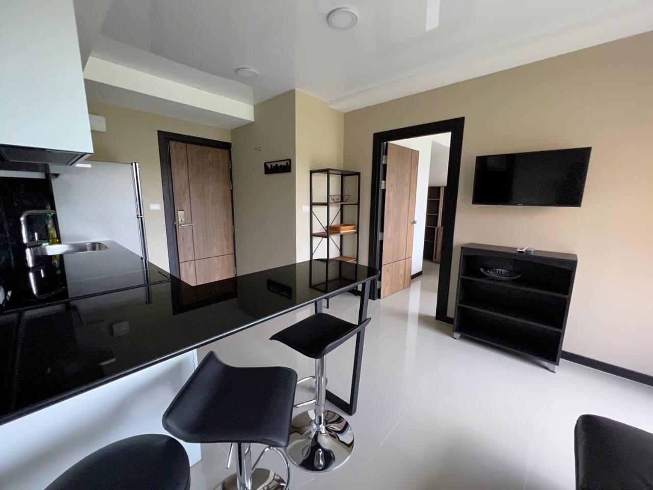 Naiharn Pearl Condo Hotel By Villacarte Nai Harn Стая снимка